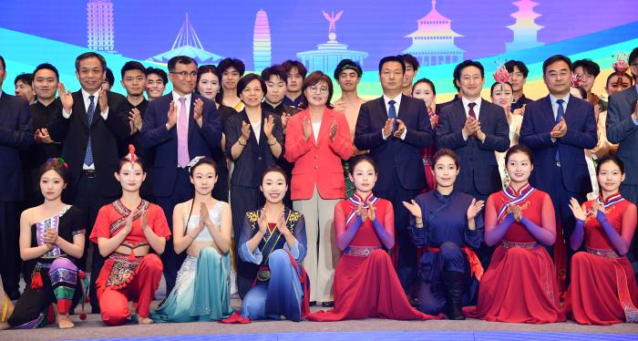 4허난성30주년기념식1