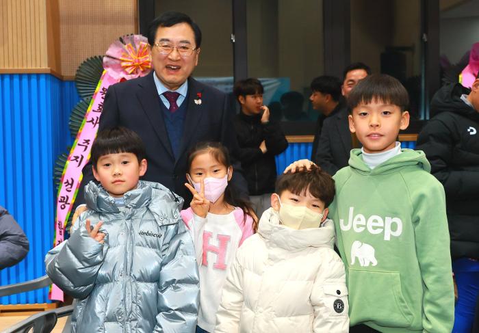 보도자료경주시 방학 돌봄 공백 메우고 급식비 늘린다