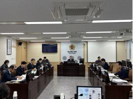 경북도의회 문화환경위원회, 기후환경국·산림자원국 ·보건환경연구원 대상 2026년 첫 현안 점검 실시 기사 이미지