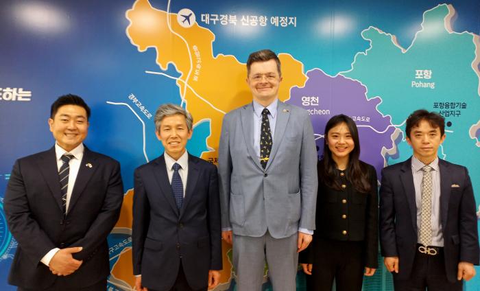 사진1호주상공회의소초청IR